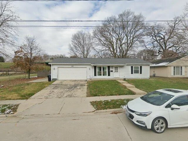 House image located at Bloomington, IL 61701