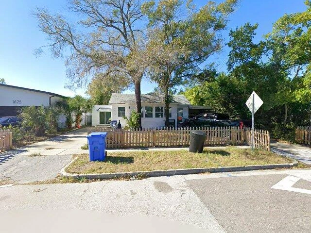 House image located at Saint Petersburg, FL 33711