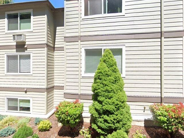 House image located at West Linn, OR 97068