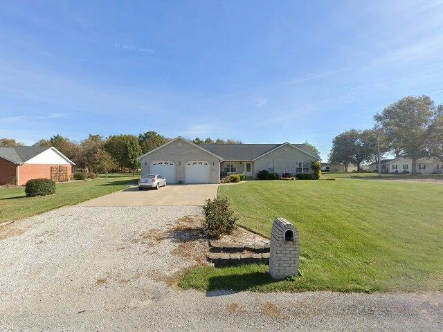 House image located at Aviston, IL 62216