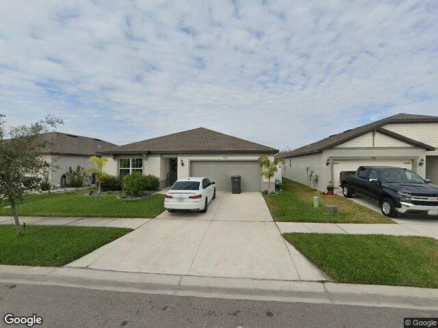 House image located at Ruskin, FL 33570