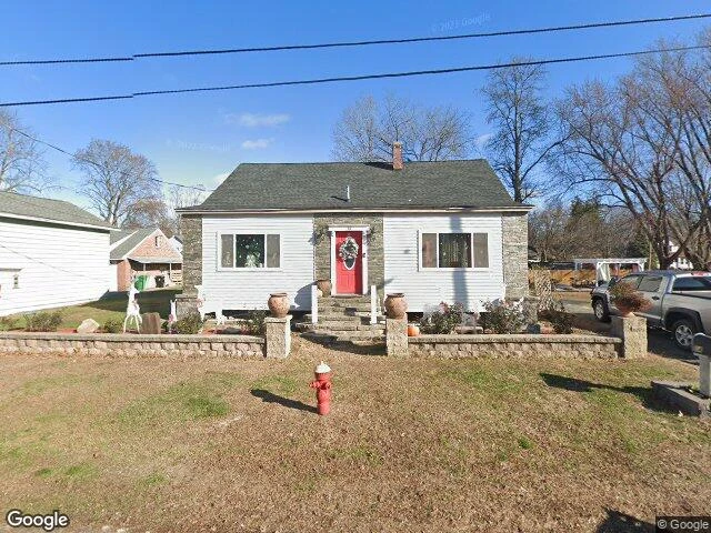 House image located at Chicopee, MA 01013