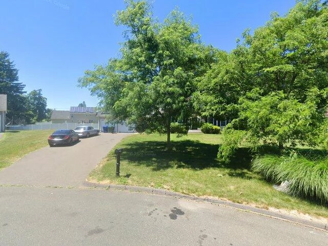 House image located at Windsor, CT 06095