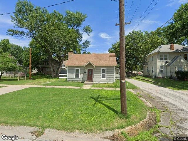 House image located at Ottawa, KS 66067