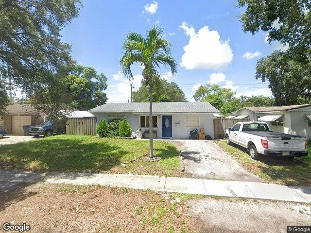 House image located at Hollywood, FL 33024