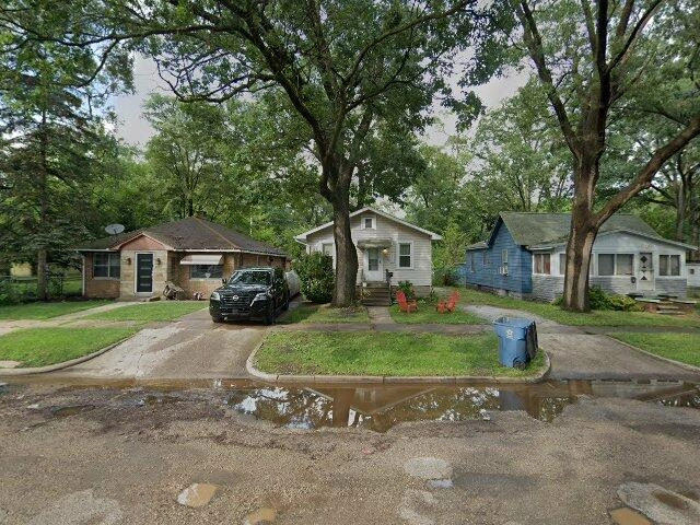 House image located at Muskegon, MI 49444