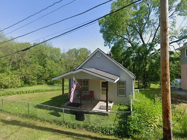 House image located at Saint Joseph, MO 64503