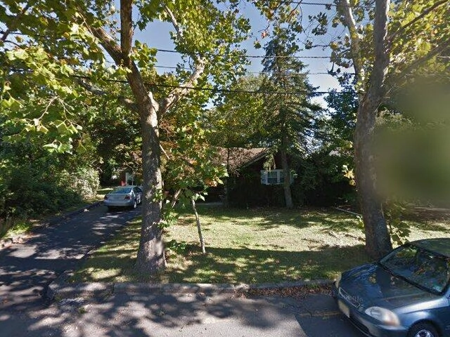 House image located at Somerset, NJ 08873