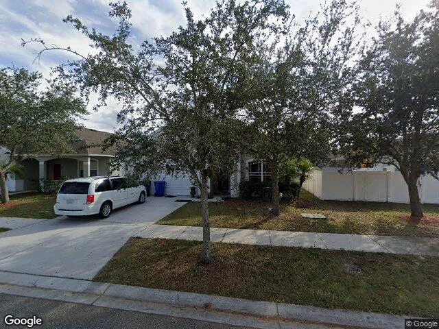 House image located at Ruskin, FL 33570