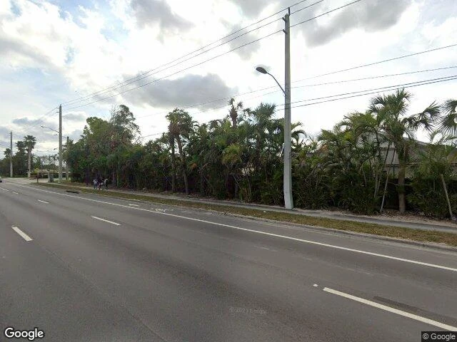 House image located at West Palm Beach, FL 33413