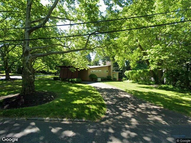 House image located at New Brunswick, NJ 08901