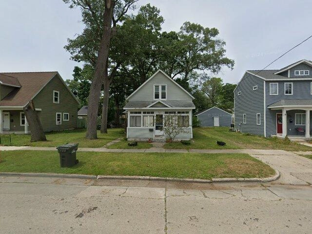 House image located at Muskegon, MI 49442