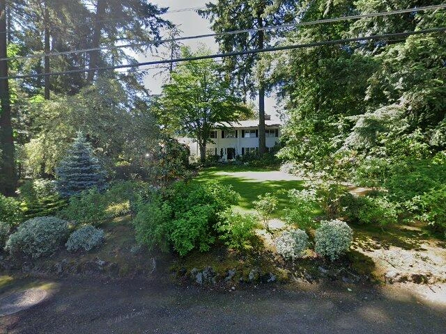 House image located at Portland, OR 97219