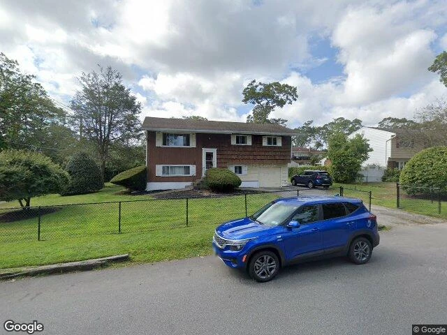 House image located at West Babylon, NY 11704