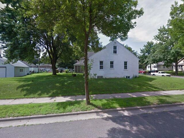 House image located at Minneapolis, MN 55412