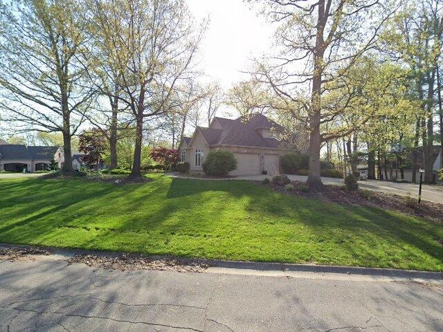 House image located at Valparaiso, IN 46385