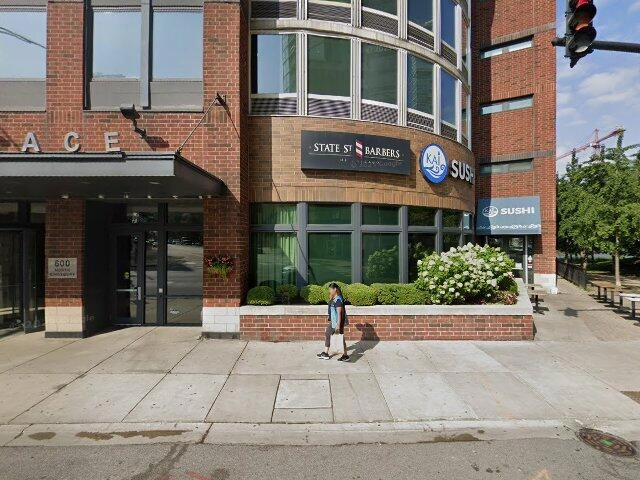 House image located at Chicago, IL 60654