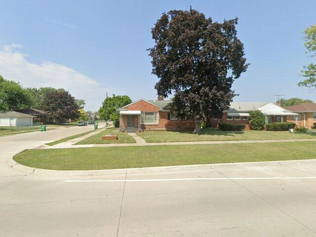 House image located at Eastpointe, MI 48021