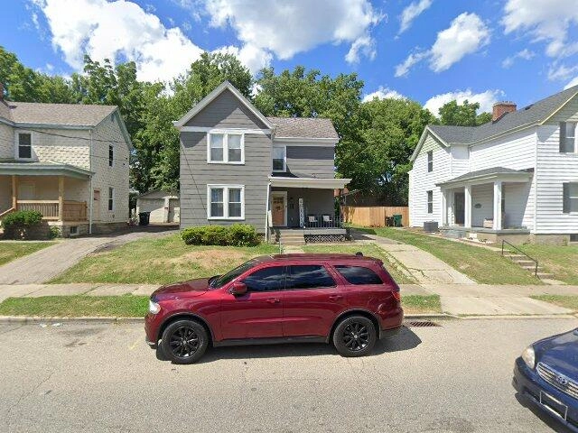 House image located at Cincinnati, OH 45211