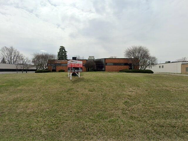 House image located at Clawson, MI 48017