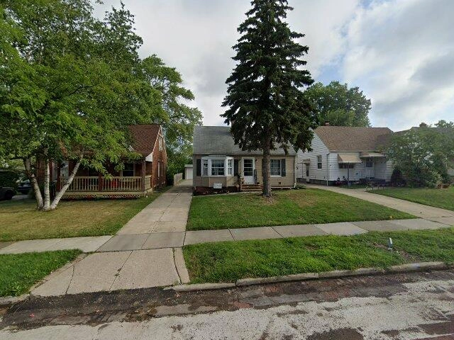 House image located at Cleveland, OH 44125