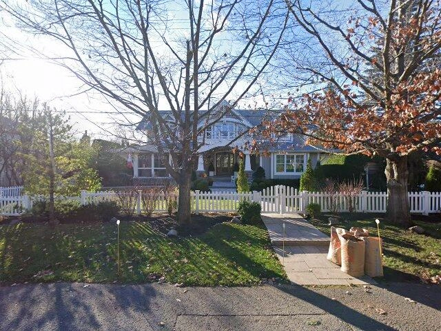 House image located at West Babylon, NY 11704
