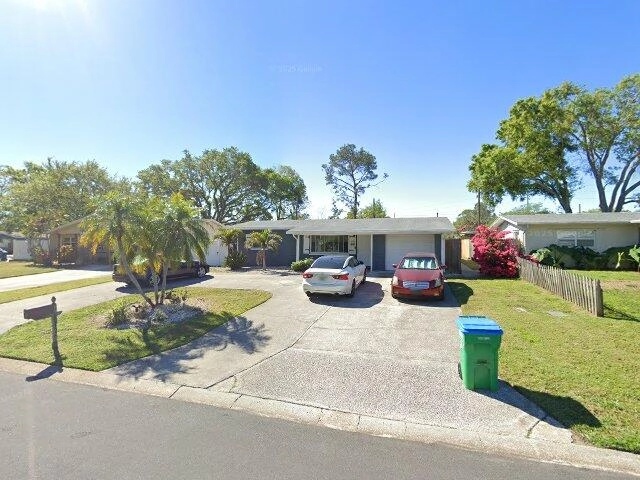 House image located at Seminole, FL 33772