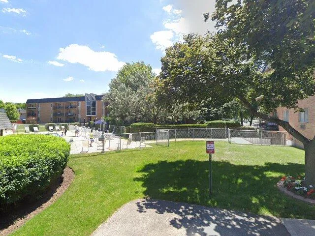 House image located at Naperville, IL 60563