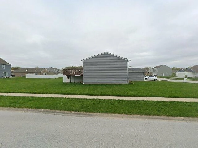 House image located at Merrillville, IN 46410