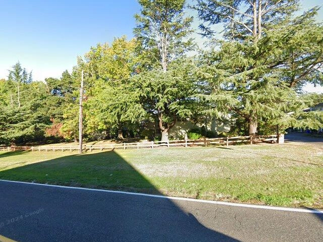 House image located at Portland, OR 97230