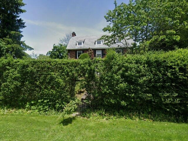 House image located at Teaneck, NJ 07666