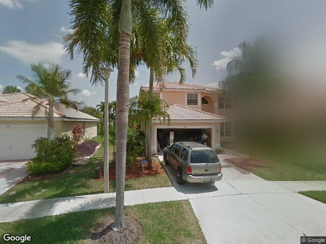 House image located at Hollywood, FL 33029