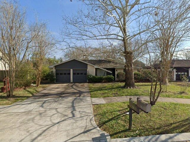 House image located at Friendswood, TX 77546