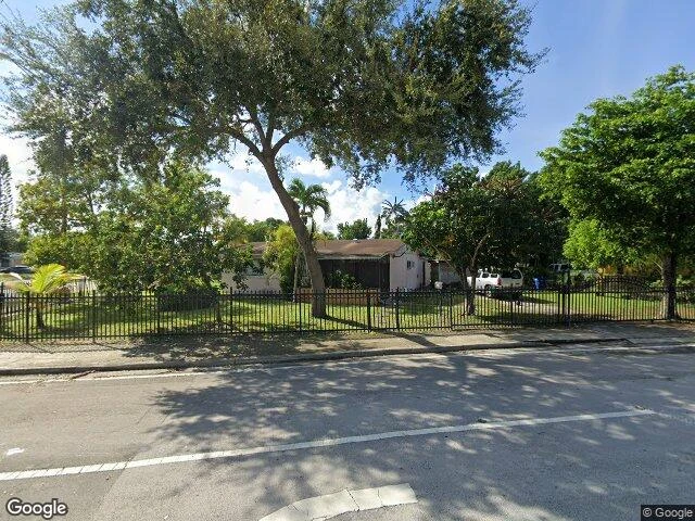 House image located at Miami, FL 33167