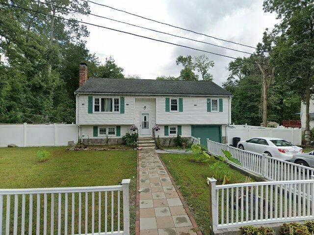 House image located at Randolph, MA 02368