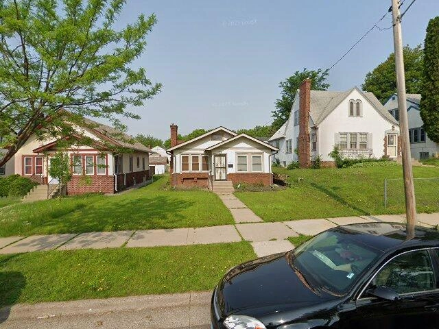 House image located at Minneapolis, MN 55411
