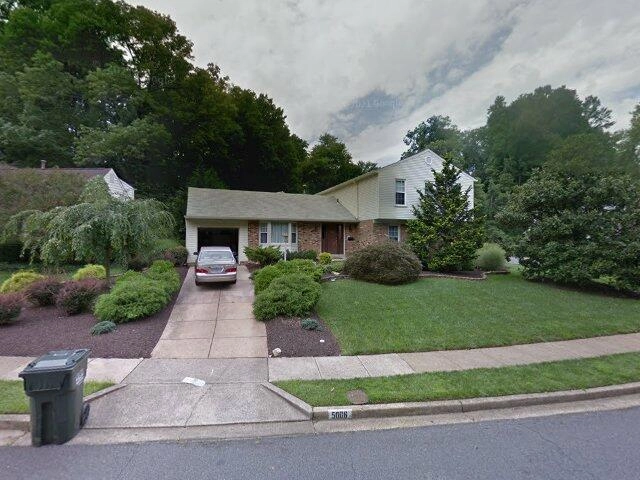 House image located at Annandale, VA 22003