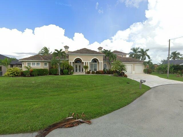 House image located at Cape Coral, FL 33914