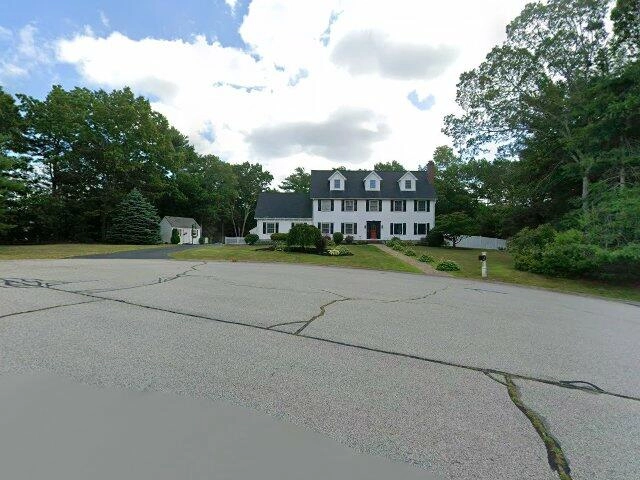 House image located at Kingston, MA 02364