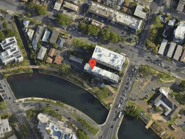 House image located at Honolulu, HI 96826