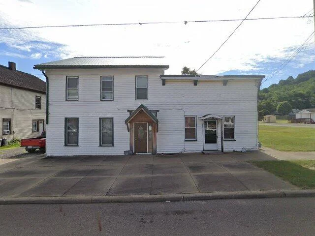 House image located at Waynesburg, OH 44688