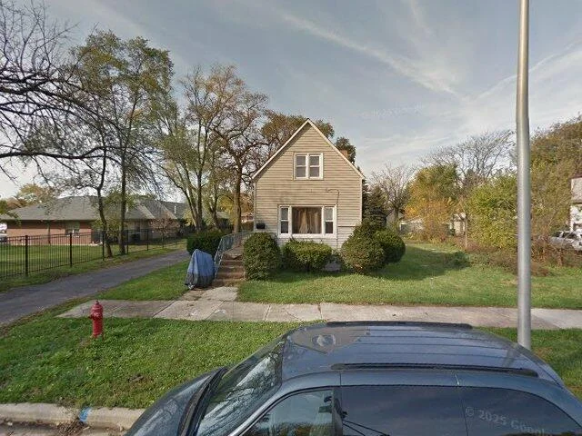 House image located at Riverdale, IL 60827