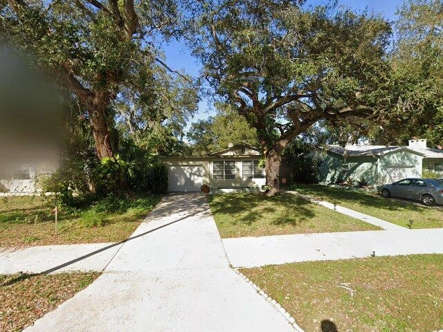 House image located at Saint Petersburg, FL 33710