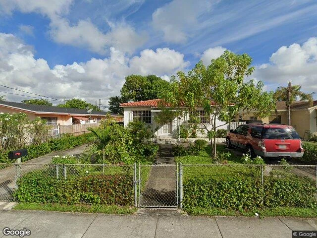 House image located at Miami, FL 33150