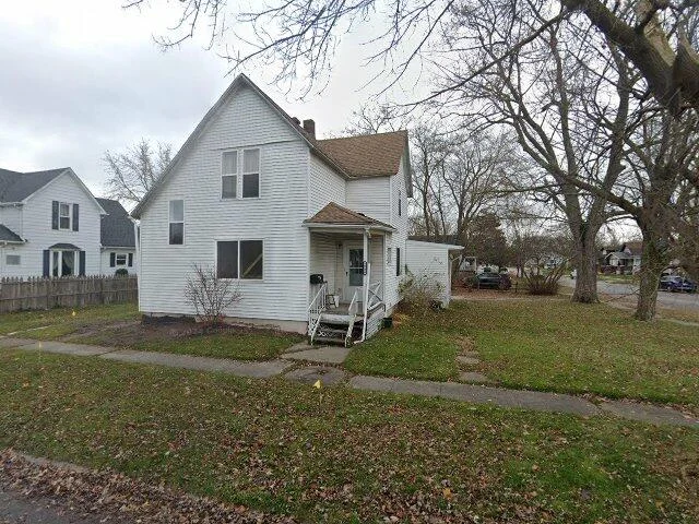 House image located at Port Huron, MI 48060