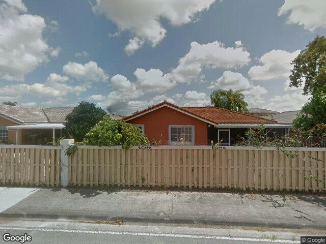 House image located at Miami, FL 33193