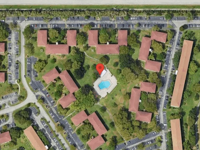 House image located at Hollywood, FL 33027