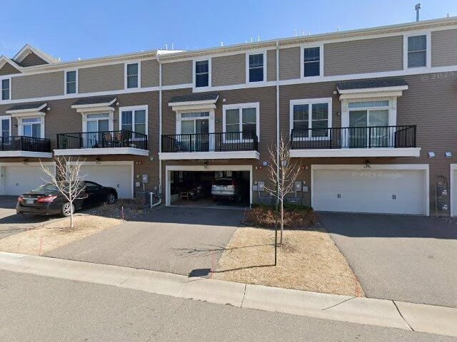 House image located at Minneapolis, MN 55443