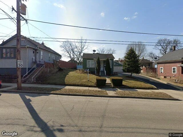 House image located at Elgin, IL 60120