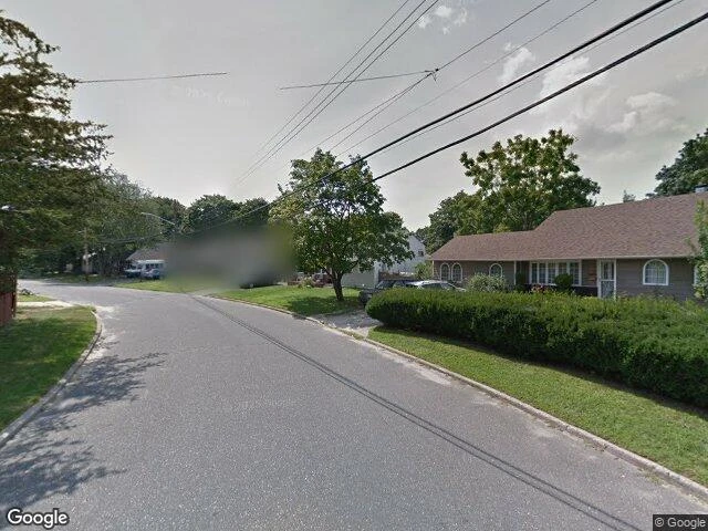 House image located at Bay Shore, NY 11706